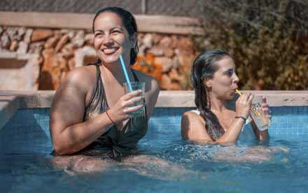 Pool party 5